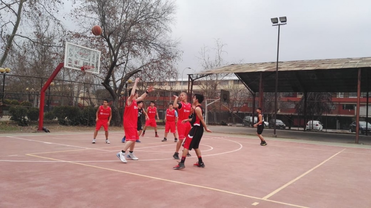 ENCUENTRO AMISTOSO DE BASQUETBOL