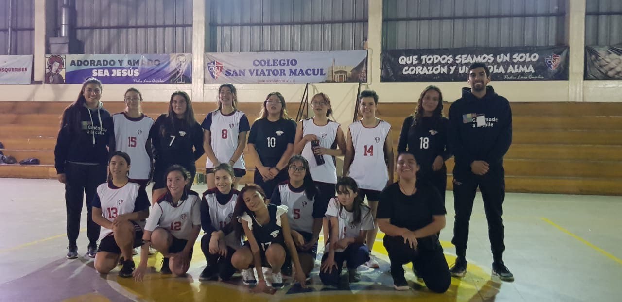 AMISTOSO BÁSQUETBOL FEMENINO