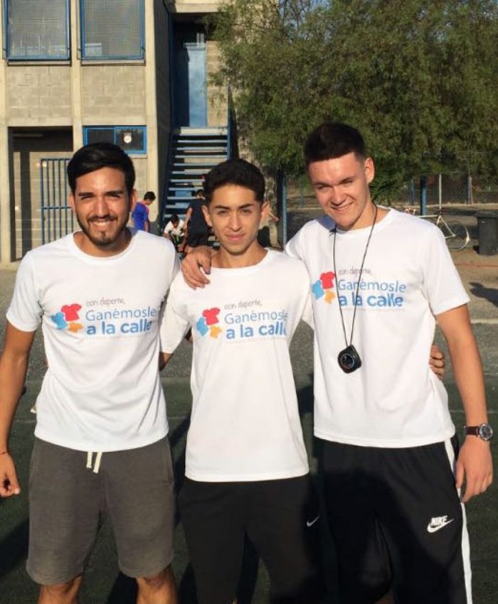 EX ALUMNOS DE LA FUNDACIÓN AHORA SON AYUDANTES