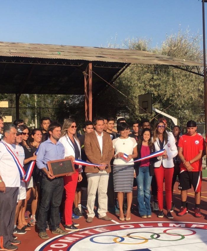 NUEVA MULTICANCHA EN CENTRO DEPORTIVO RECOLETA